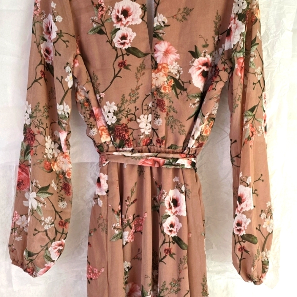 Lulus NWT Printed Faux-Wrap Dress Sz M Freshly Pick Soft Floral Cottagecore - Picture 7 of 12